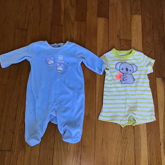 Baby onesie clothes. - Picture 2 of 4